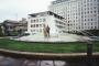 (c) Copyright - Raphael Kessler 2011 - England - London - Fountain fun