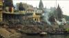 (c) Copyright - Raphael Kessler 2011 - India - Varanasi - The burning ghat - outdoor cremations