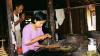 (c) Copyright - Raphael Kessler 2011 - Myanmar - Cheroot maker at work