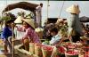 (c) Copyright - Raphael Kessler 2011 - Vietnam - Mekong Delta market trader