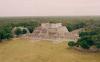 (c) Copyright - Raphael Kessler 2011 - Mexico - Chichen Itza temple of a thousand columns