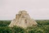 (c) Copyright - Raphael Kessler 2011 - Mexico - Uxmal midgets temple