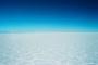 (c) Copyright - Raphael Kessler 2011 - Bolivia - Salar de Uyuni - Deep blue sky