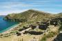 (c) Copyright - Raphael Kessler 2011 - Bolivia - Lake Titicaca - Ruins